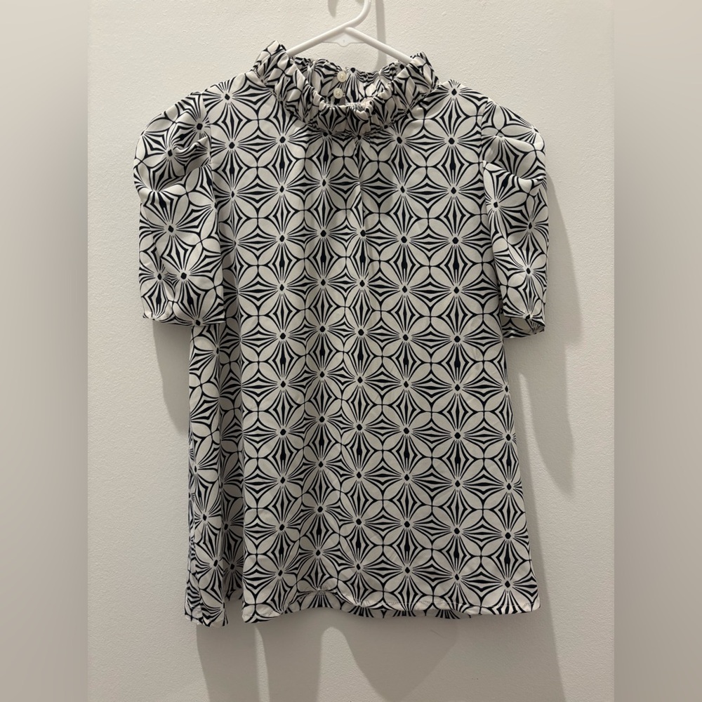Geo Mock Neck Puff Sleeve Mixed Media Top